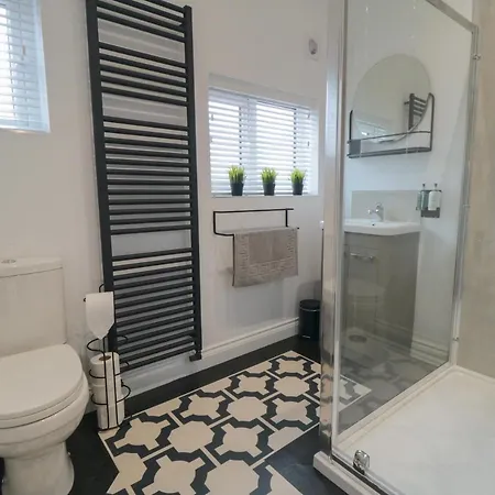 25 Victoria Park Avenue Casa vacanze